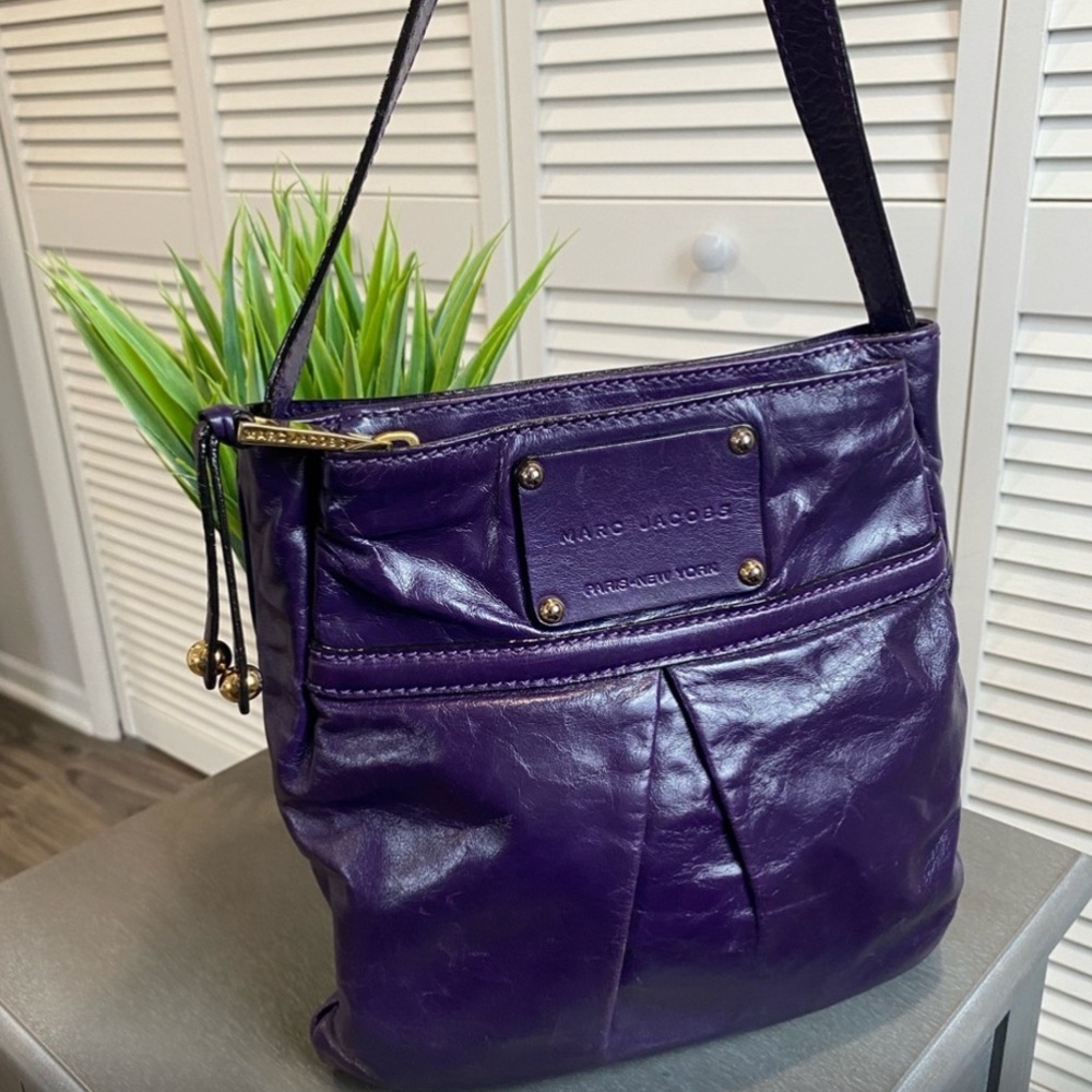 Marc Jacobs Leather Crossbody Bag